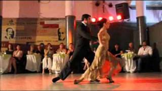 SOLANGE ACOSTA Y MAX VAN DE VOORDE EN FRUTO DULCE (Tango Escenario)