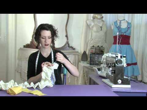 A Tutorial on Sewing a Ruffle Scarf : Sewing Lessons