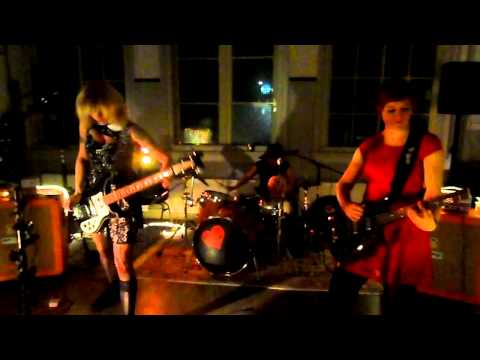 Babes in the Hole - Den Haag 1/3/2014 HPC Winterfest