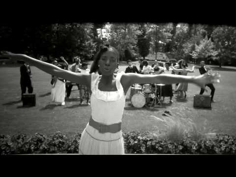 Poupée - Koki.mov