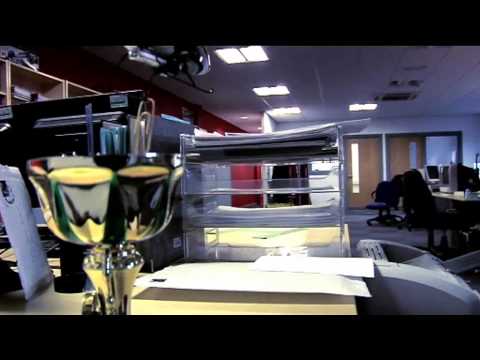 RC-Helikopter-Büroangriff!