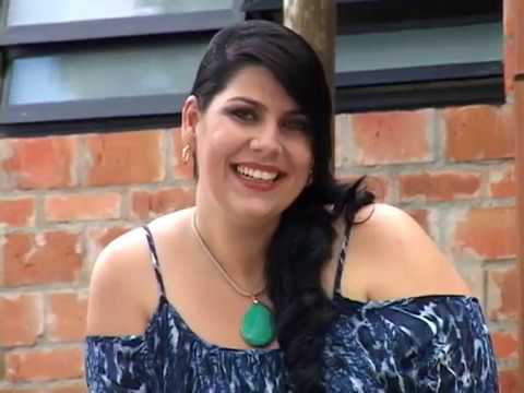 Aplauzzo 02-04-2014 - Closet Exuberante - Jeandreia Treml - Terroir Bistrot - Vanderlei Literoni