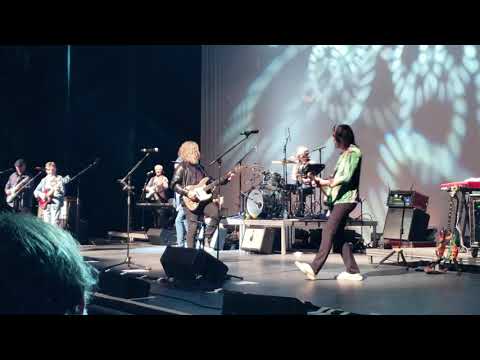 Birthday (Beatles) Mickey Dolenz, Todd Rundgren, Christopher Cross, Jason Scheff,  Joey Molland