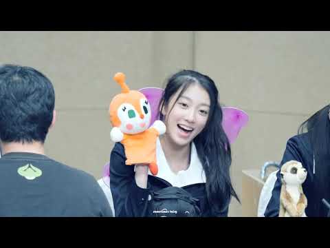 181007 UNI.T(유니티) 8th 팬사인회 - 이수지 깨알컷 by 때.요Song Best