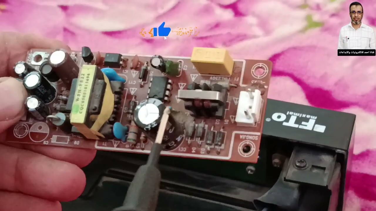 الصف الثالث / تخصص فنى أجهزة إلكترونية / وحدة الاقمار الصناعية  /  وشرح مكونات ?