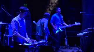 Clap Your Hands Say Yeah - The Skin of my Yellow Country Teeth (Live in Chile)