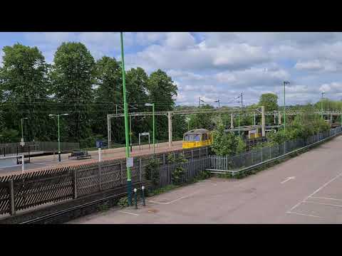 86622+86238 accelerates through Berkhamsted