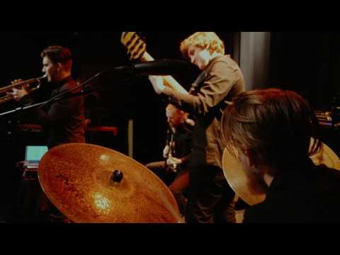 download lagu mp3 mp4 Wardrobe Quintet, download mp3 Wardrobe Quintet free download, download mp3 Wardrobe Quintet