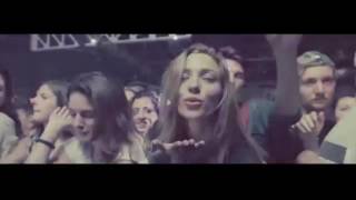 Bassjackers - Crackin (Martin Garrix &amp; Arthur Adamiec Remix) [Music Video]