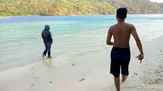 preview picture of video 'Kiluan Beach Lampung'
