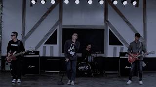 Download lagu Asbak Band - Izinkan Aku Menjagamu mp3