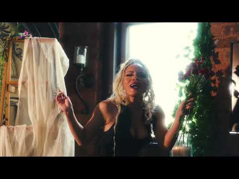 Disintegrate - Yaya Davis Music Video