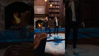 Gian e Giovani na ‘Piunti Sessions’ interpretando o grande clássico 'Somos Apaixonados’ 👏