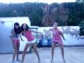 bailando never say never xD 