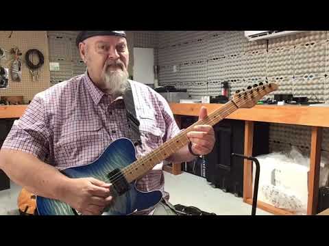 Guitar Gavel Lick Of The Week with Keith Amyx - Bluesy Am move