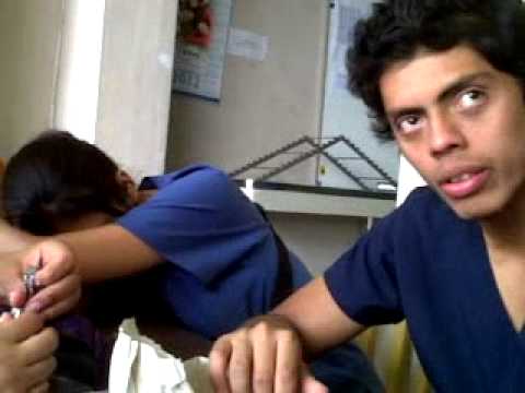 uno de tantos dias!!!....mitchell stoneando a la genti