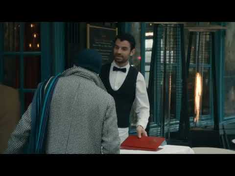 Mitchell in Paris | Modern Family | Pigéon 👐? | Cheeseburger that way