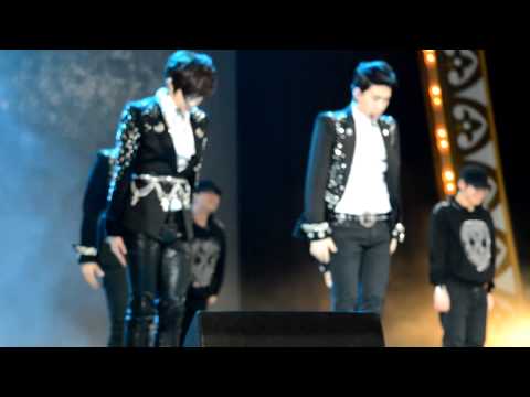 DMTN- Safety Zone performance @ Lotte World 16/02/13