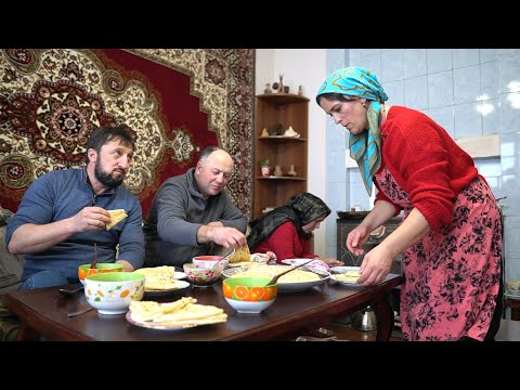 , title : 'Life in Winter DAGESTAN Village. Last embroidery masters. Russia'