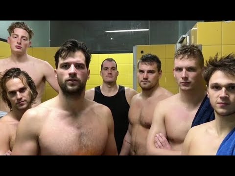 Handballer im Wasser: Waspo 98 fordert die Recken heraus