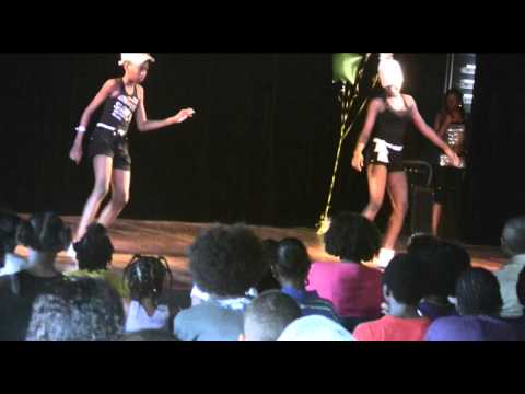 EXTRAIT 3 - ZOOSIDE - JOUNE EN NOU 2- 31 JUILLET 2010.mp4