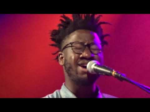 Kelvin Jones @ Kaufleuten @ Joris Konzert 2018: CRY A LITTLE LESS