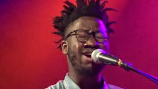 Kelvin Jones @ Kaufleuten @ Joris Konzert 2018: CRY A LITTLE LESS