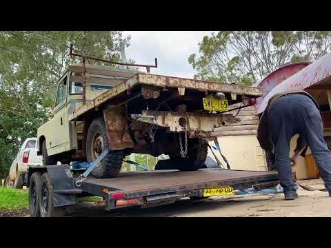 Land rover 2A start up, clean up and ship out with an amazing farm find finish!
