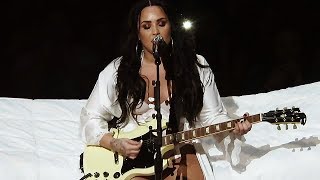 Demi Lovato - SLAYING &#39;Concentrate&#39; A5 HIGH NOTE Attempts! (Live)