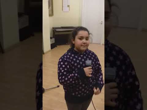 Giada Lazzaro cover " Nell'Ignoto" da Frozen 2 -  Serena Autieri