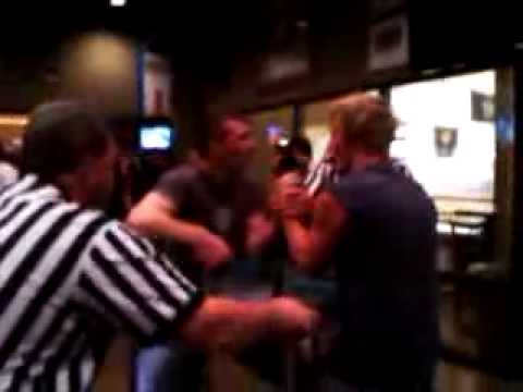 Kris Mikels Armwrestling. Second round in NC