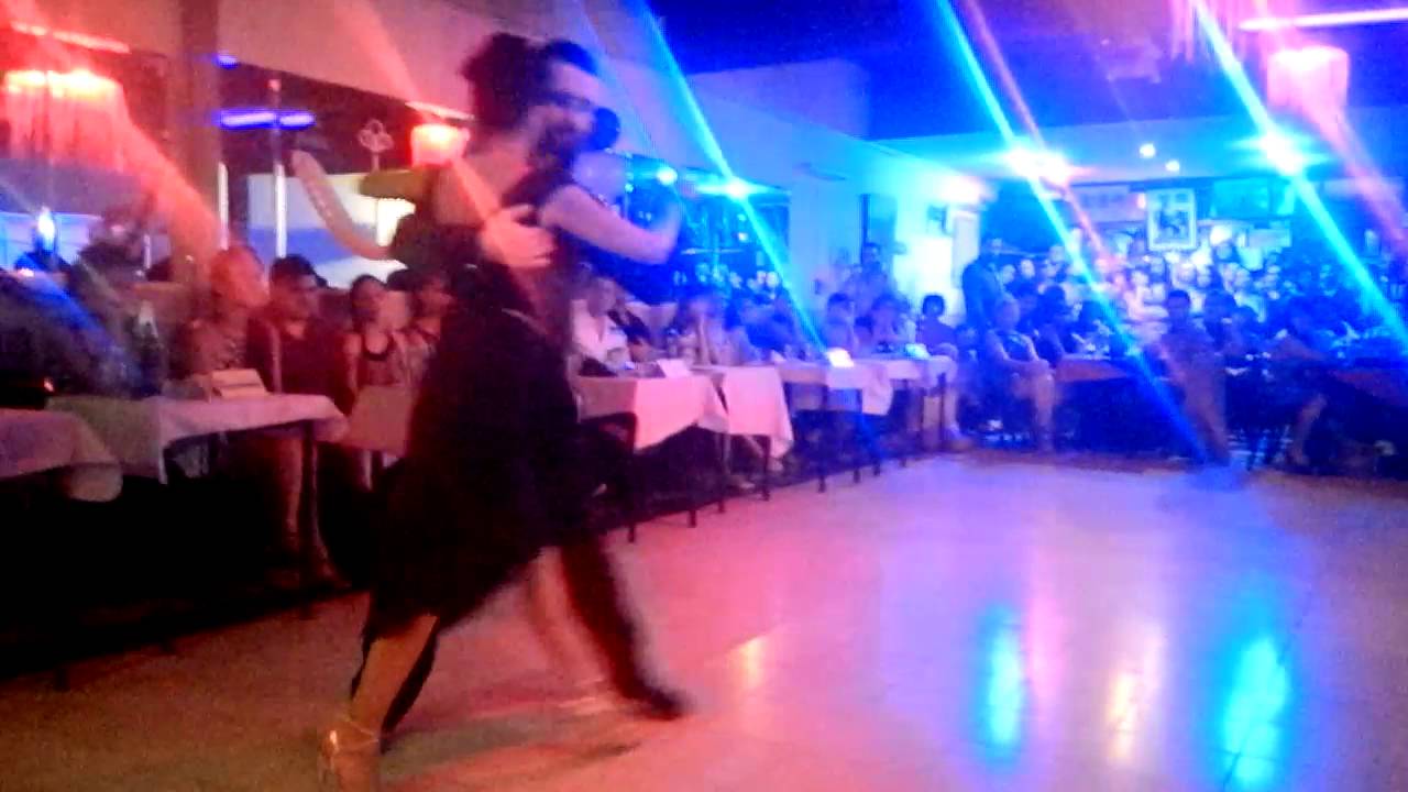 Javier Rodriguez y Moira Castellano 10/2/16