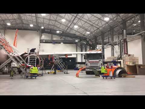 Airbus A320 Thrust Reverser replacement / Schubumkehr Wechsel