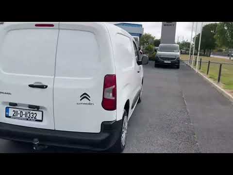 Citroen Berlingo TOUCH BlueHDi 100 S&S MWB 5 seats - Image 2