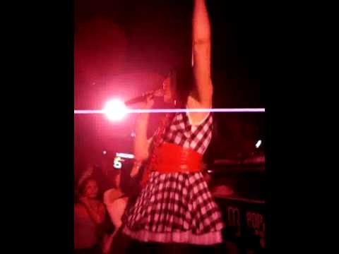 Axwell feat. Tara McDonald - Feel The Vibe (Tara McDonald live @ Club#1)