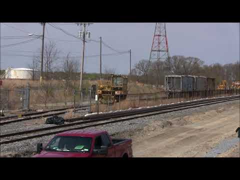 Trackmobile on rarely used siding - 4/28/21