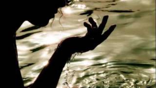 كلمات اغنية لملمت ذكرى لقاء الأمس فيروز