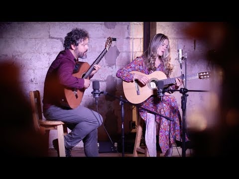 Katie James & Camilo Giraldo en Casa Palma - Tonada de la luna llena