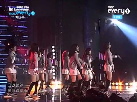 [HD 071015] Girls' Generation _ Into The New World Remix _ live