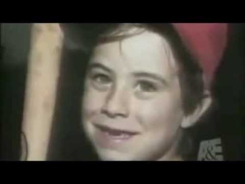 download lagu mp3 mp4 Josh Walsh, download lagu Josh Walsh gratis, unduh video klip Josh Walsh