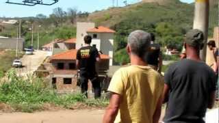 preview picture of video 'Operação Policial no bairro São José (Chácara) - Mariana MG - 27/09/2012'