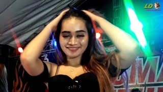 Download lagu Fokus lihat Anggun Cantika  saat bersama All Artis  // Lagi Syantik mp3