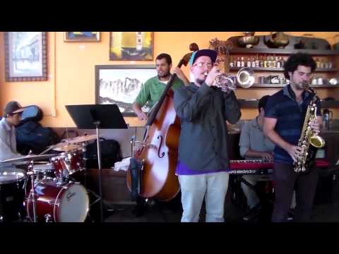 download lagu mp3 mp4 Suenos Jazz, download lagu Suenos Jazz gratis, unduh video klip Suenos Jazz