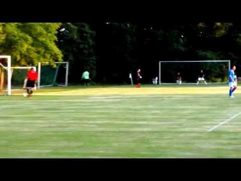 ASV Unterwaltersdorf gegen ASV Neufeld 0:4 (0:2), Emanuel Vlasiu erzielt das 2.Tor