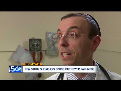 New study finds emergency room doctors are prescribing fewer pain meds