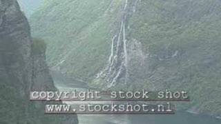 preview picture of video 'Geiranger fjord in Norway, world heritage'