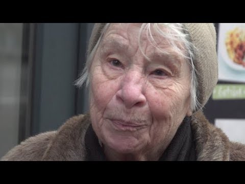 Umfrage über Einsamkeit: "Meine Nachbarn passen schon auf mich auf" | DER SPIEGEL