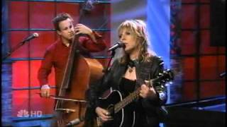 Lucinda Williams - Everything Has Changed  (Live)