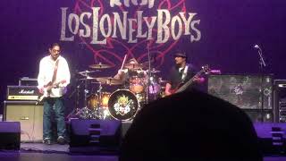 Road to Nowhere - Los Lonely Boys 10/13/17