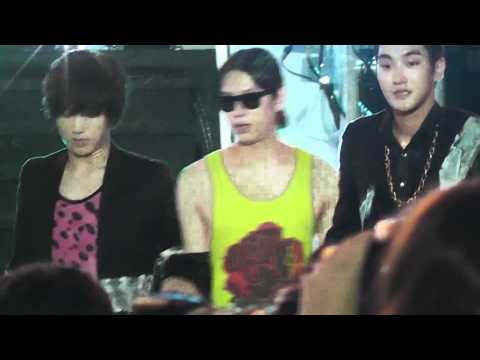 [Fancam Heechul] 110813 Incheon Korean Music Wave Concert 2011 Ending